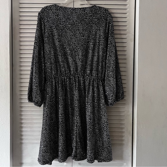 Nine West Elastic Waist Midi Dress - Picture 3 of 9